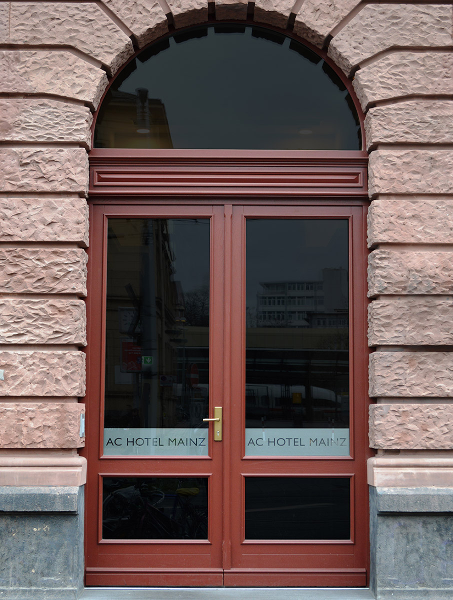 Denkmalschutz - PaX Classic historische Haustür mit Fenster