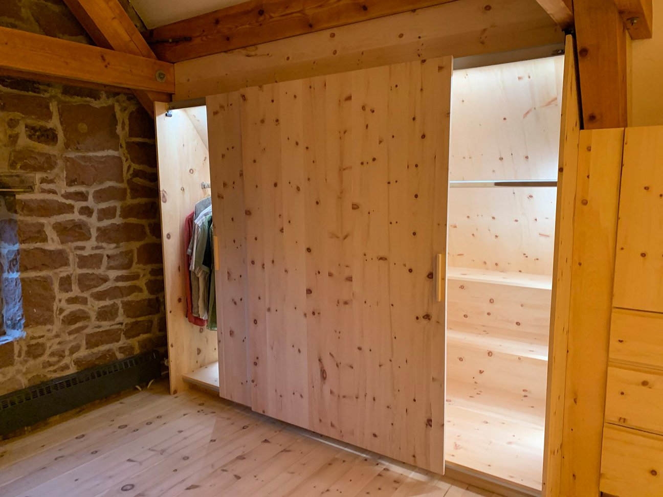 Massanfertigung - handgefertigter Einbauschrank